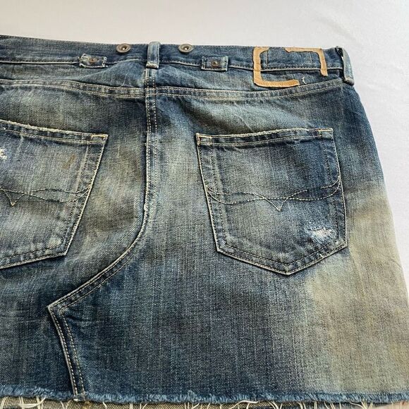 Polo Ralph Lauren VTG Distressed Destroyed Denim Skirt Size 30 - Picture 9 of 12